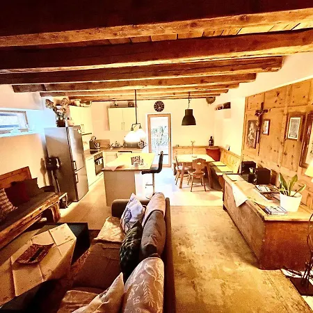 Evy Apartment *