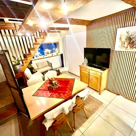 Evy Apartment
